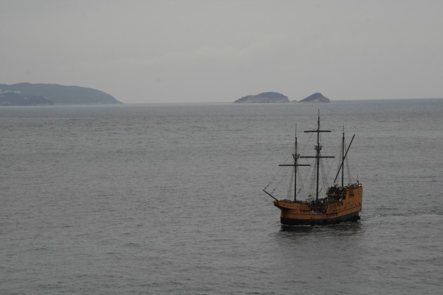 Festung Dubrovnik, Touristenattraktion läuft den alten Hafen an