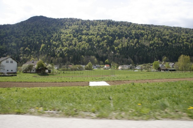 Unterwegs in Slowenien auf dem Weg von Ljubljana nach Split in Kroatien auf der Straße 106