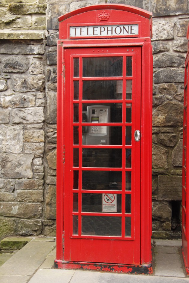 Telefonzelle auf Edinburgh Castle