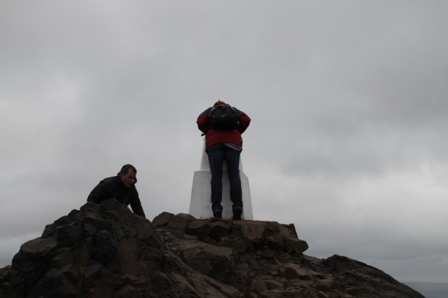 Arthur’s Seat, Edinburghs Hausberg, auf der Spitze