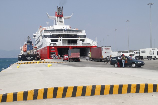 Ankunft am Hafen in Patras