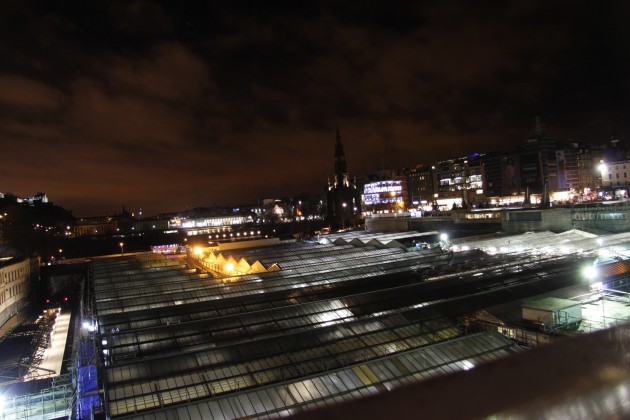 North Bridge Edinburgh, Blick auf Waverley Station